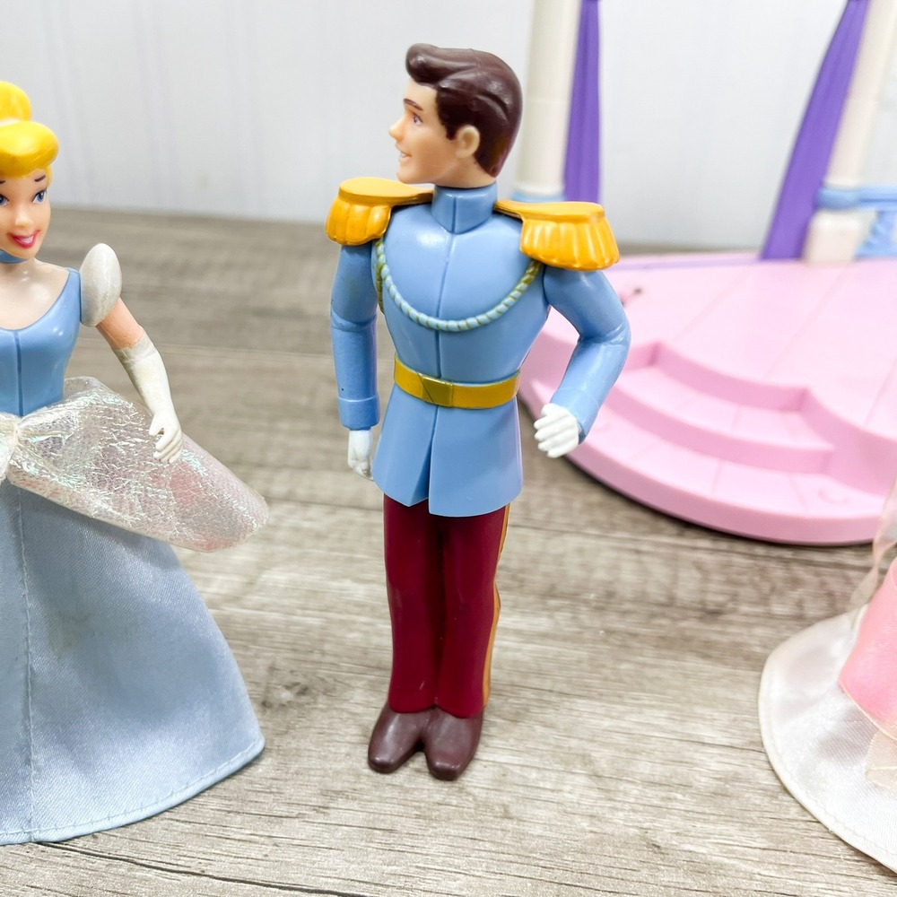 Disney Princess Cinderella Magic Dance Ballroom Playset Prince Charming Vanity - Picture 11 of 16
